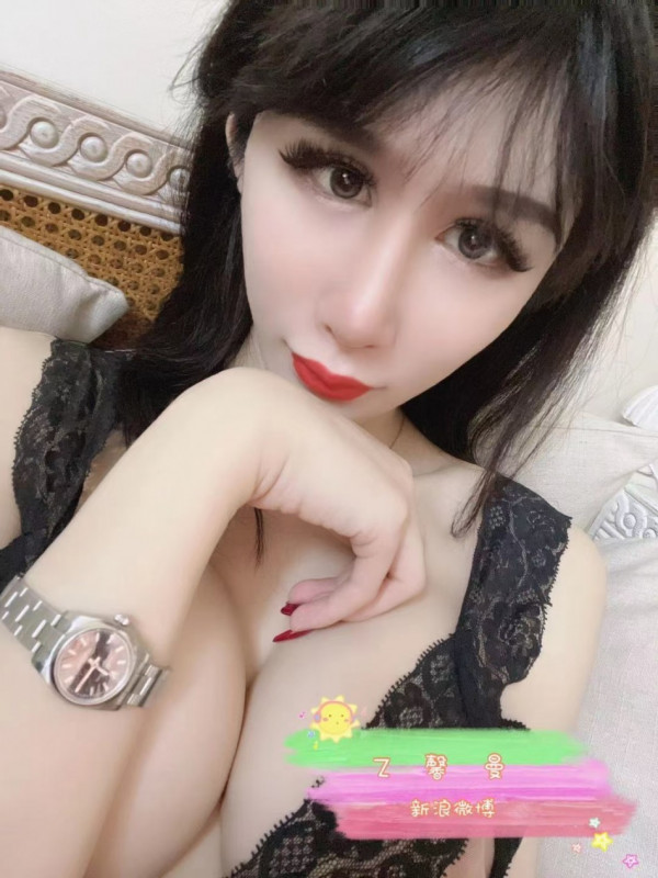 河西超骚大长腿大胸ts馨曼